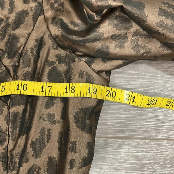 NWOT Chico’s Lady Leopard Layla Jacket Blazer US M/8 (Chico’s 1) - Picture 12 of 16